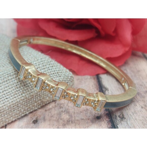 Lia Sophia Gray Enamel Gold Tone Stretchable Bangle Bracelet Baguette Crystals - Picture 4 of 12